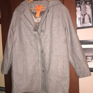 Women’s grey coat